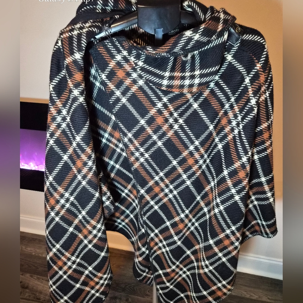 Talbots Plaid Wool Blend Buckle Poncho Wrap OS - Picture 4 of 5